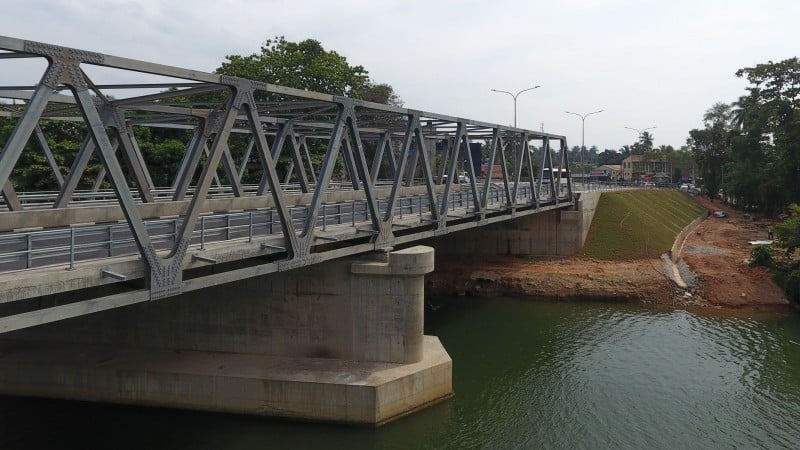Rekonstruktion der Kochchikade Brücke