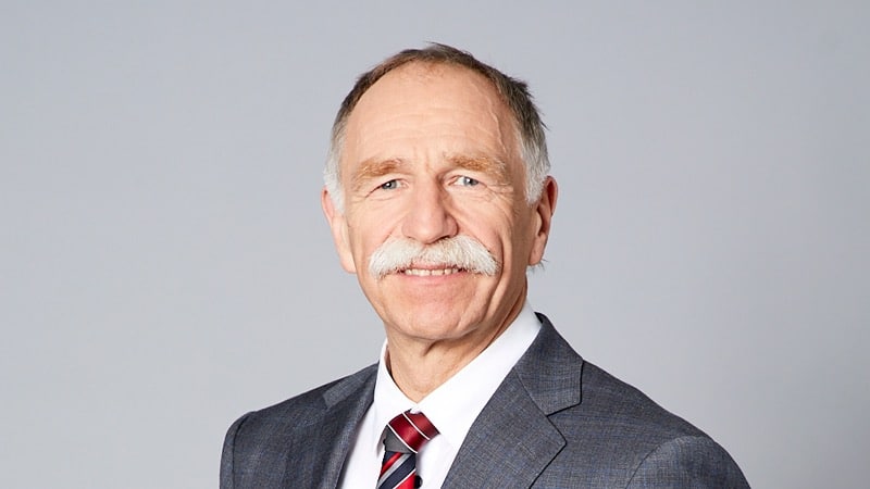 MCE – Dr. Dieter Reitz Dr. Dieter Reitz ist technischer Geschäftsführer der MCE GmbH