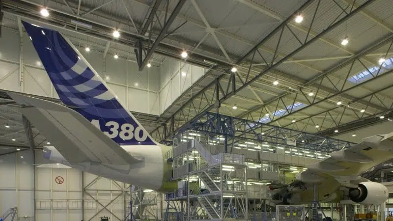 A380, Furnishing Platforms